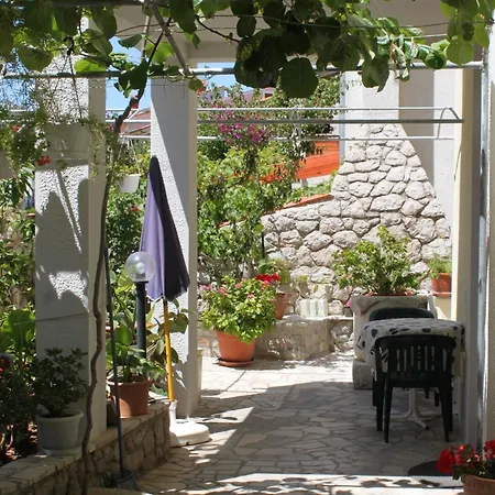 With A Parking Space Appartement