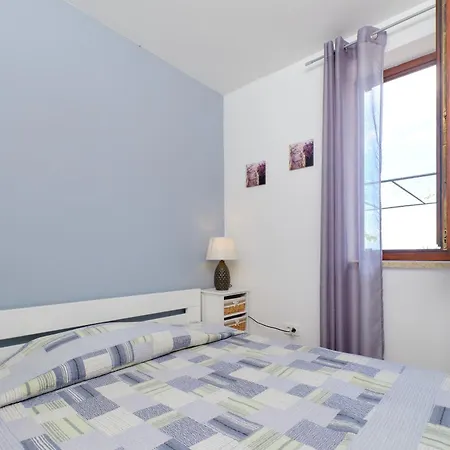 Apartment Apartments With A Parking Space Mali Losinj Mali Losinj