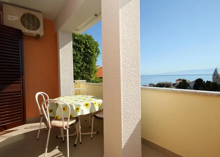 Apartments With A Parking Space Mali Losinj