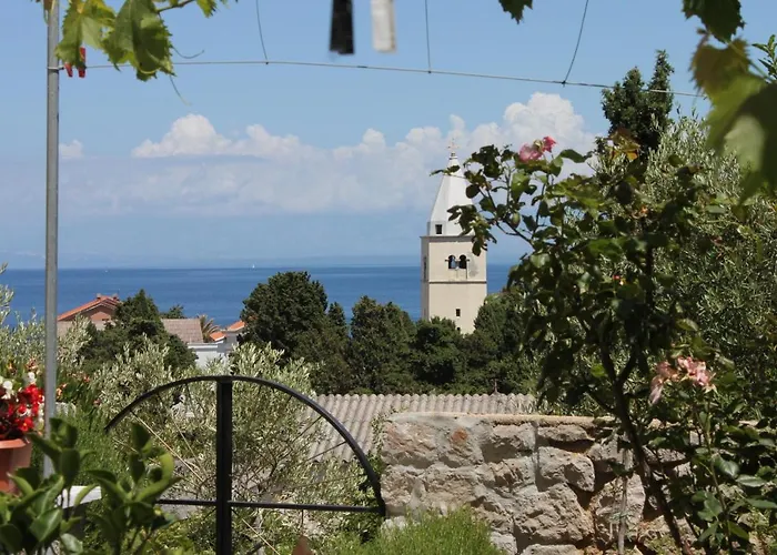 Apartment Apartments With A Parking Space Mali Losinj